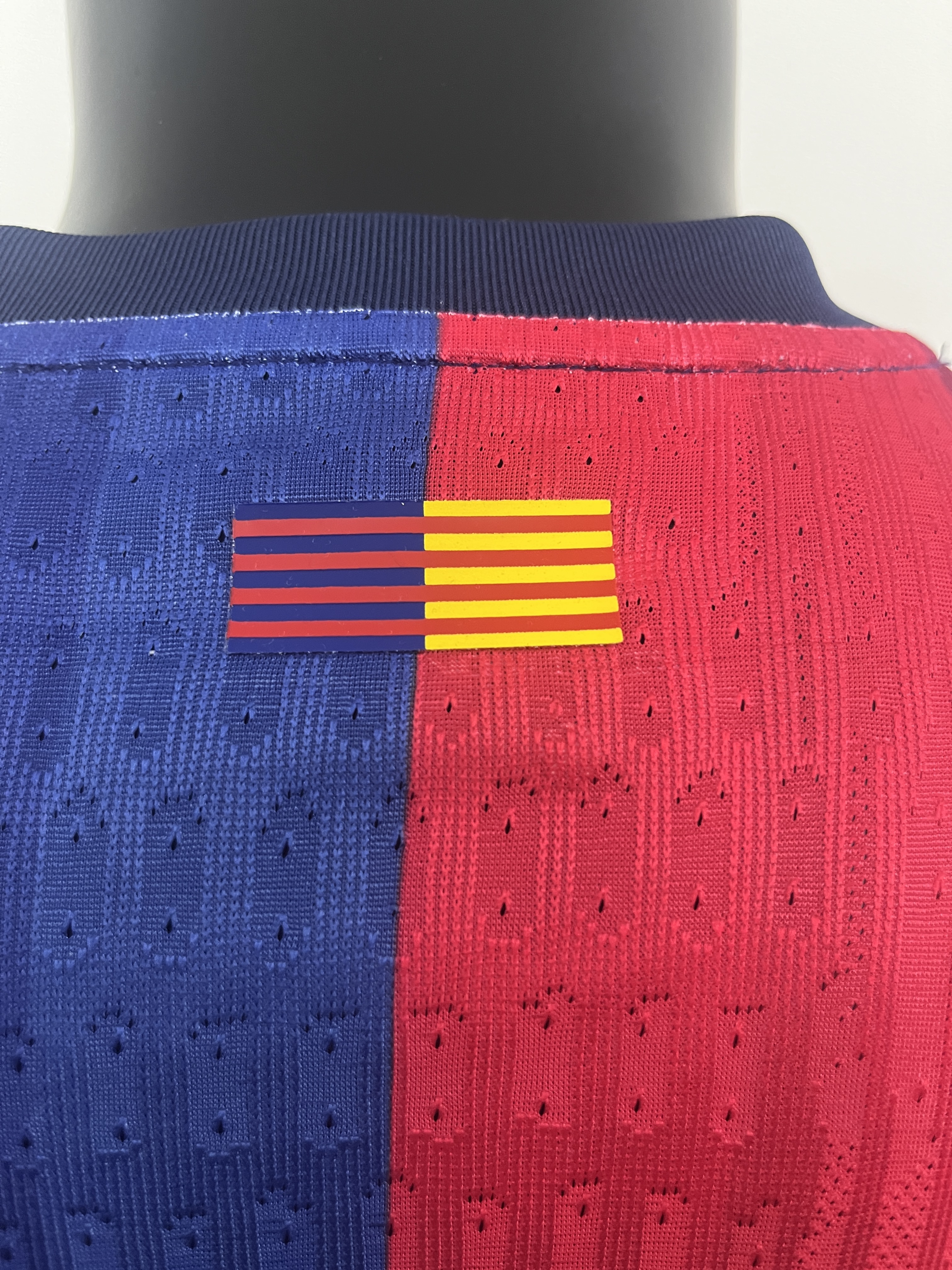 26/27 Barcelona Home Player Edition Jersey - Image 5