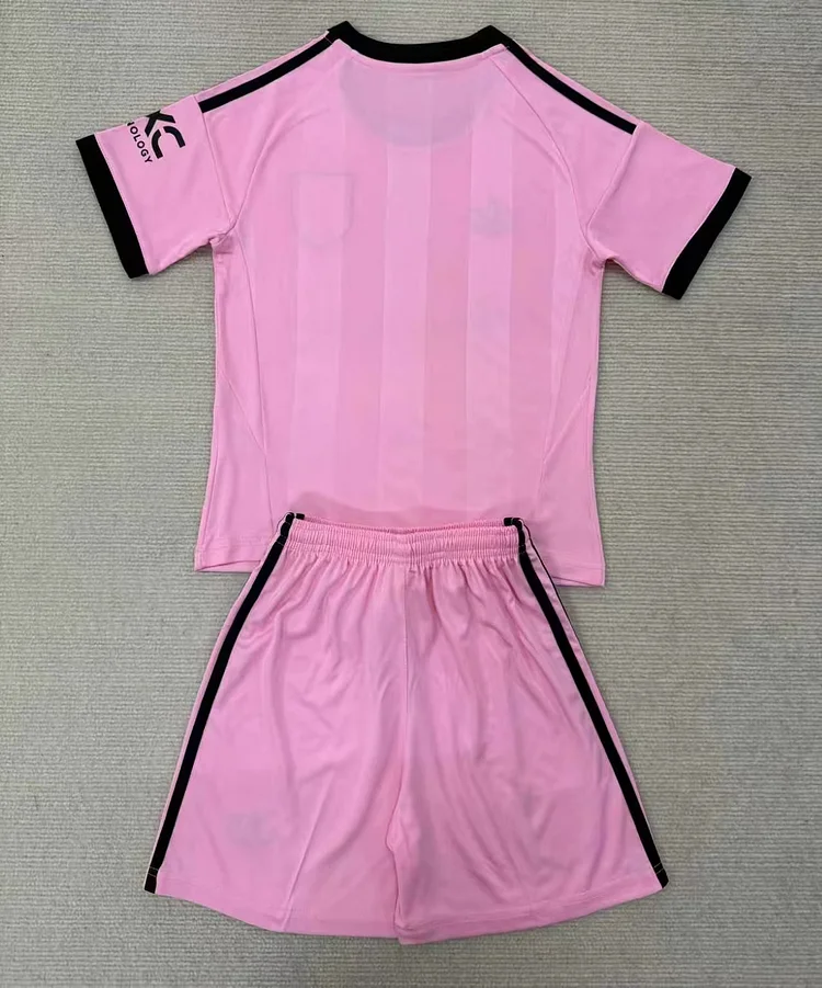 【S~2XL】Manchester United 25/26 GK Football Jersey(Pink) - Image 3