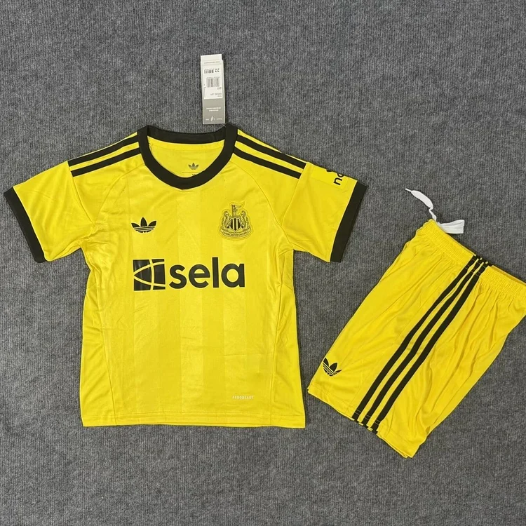 Kids Newcastle United 25/26 GK Football Jersey(yellow) - Image 2