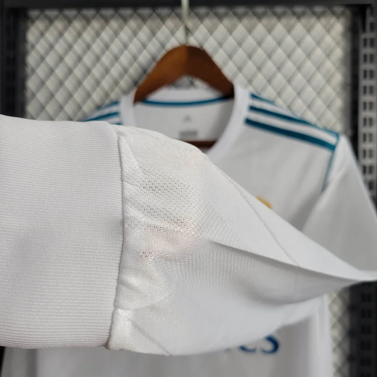 2017/2018 Retro Long Sleeve Real Madrid Home - Image 8