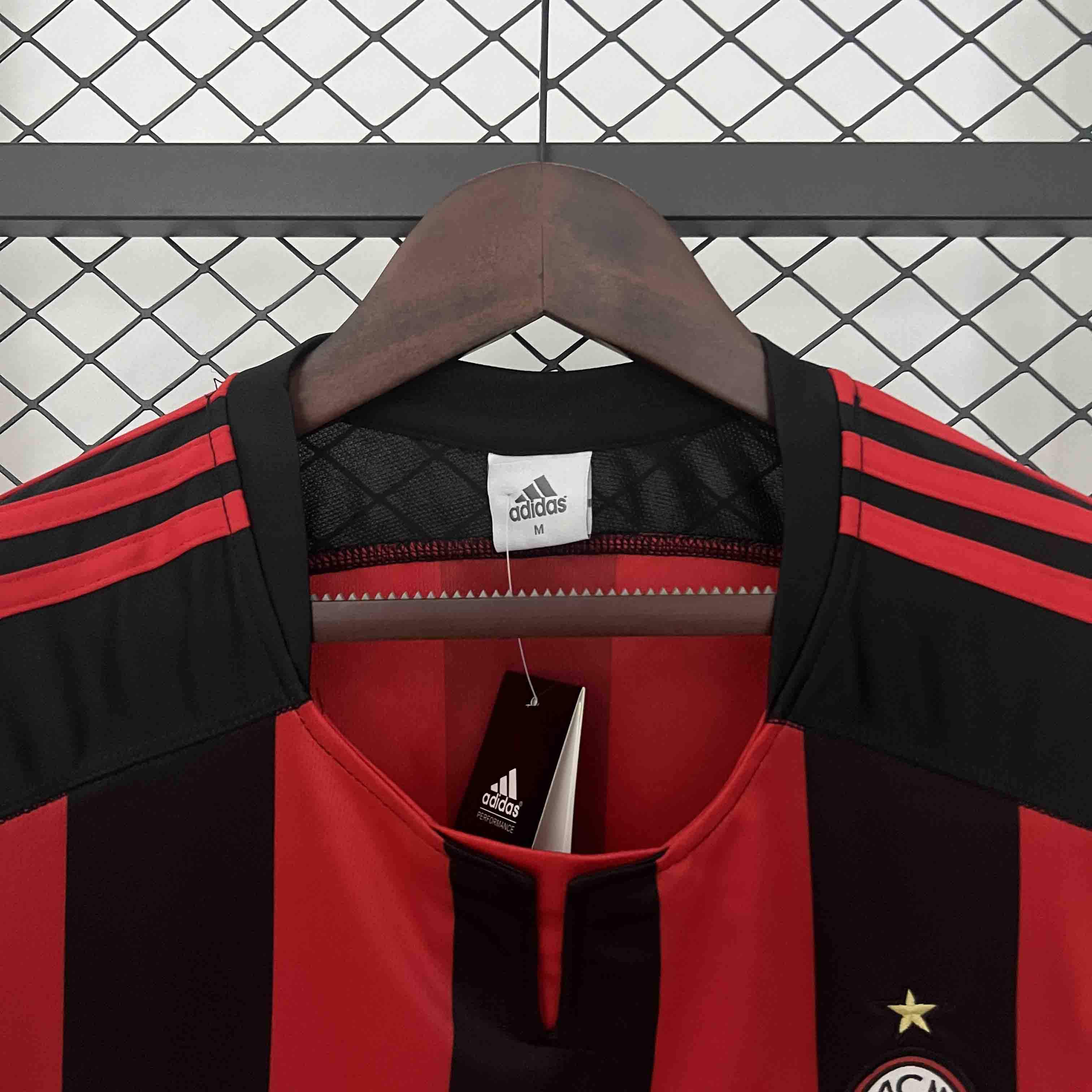 2003/2004 Retro AC Milan Home Football Shirt - Image 3