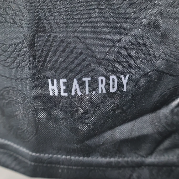 Player Edition -Bayern 12025th Anniversary Black Jersey - Image 8