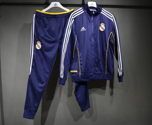 25/26 Real Madrid Navy Blue Sweatshirt