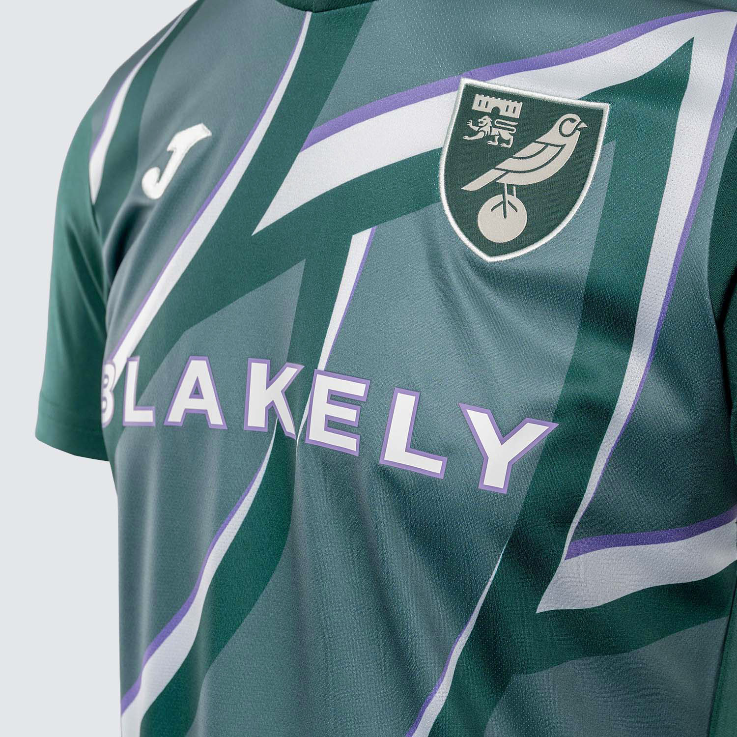 【S-2XL】25/26 Norwich City F.C Away Jersey - Image 2