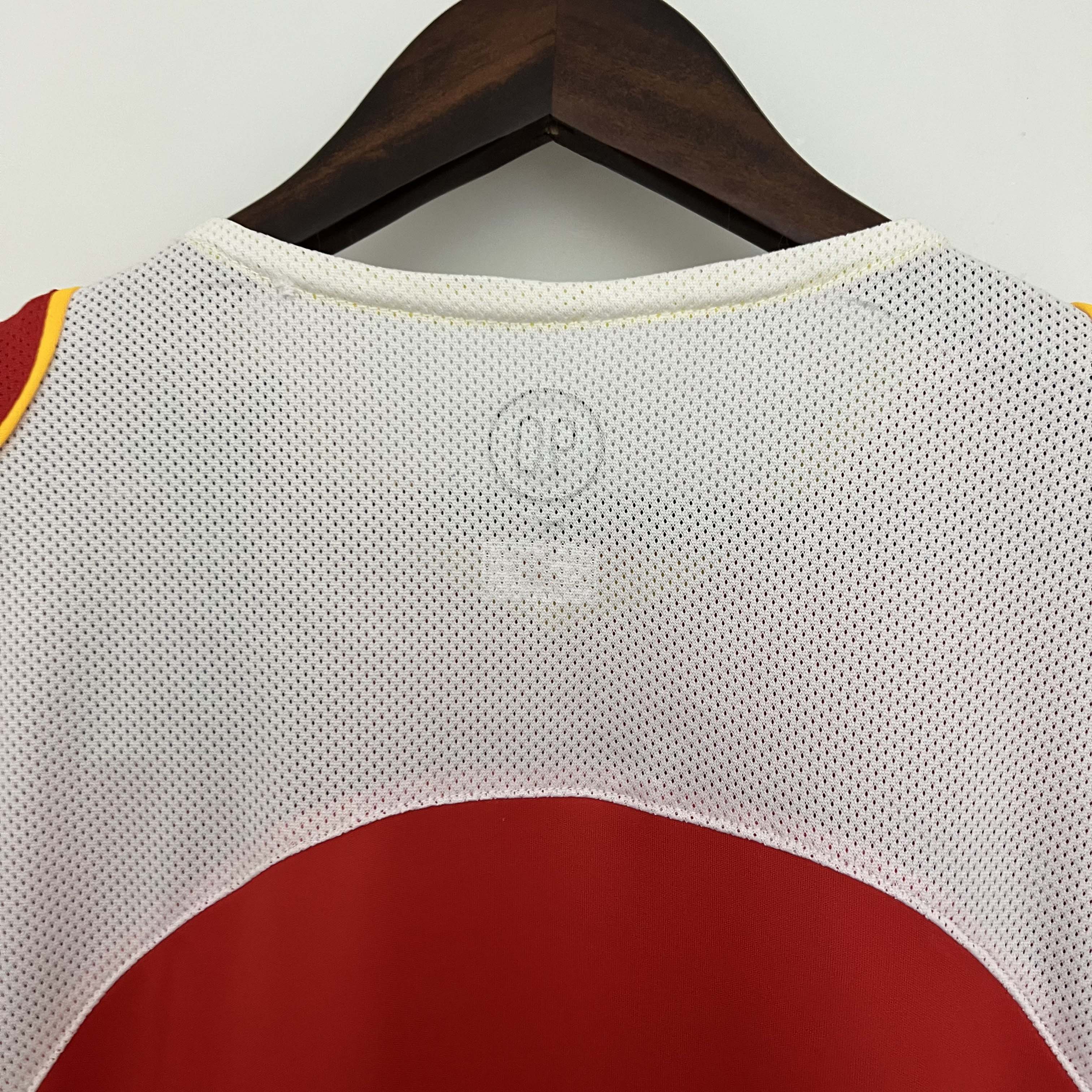 2004/2005 Retro Arsenal Home Football Shirt 1:1 Thai Quality - Image 4