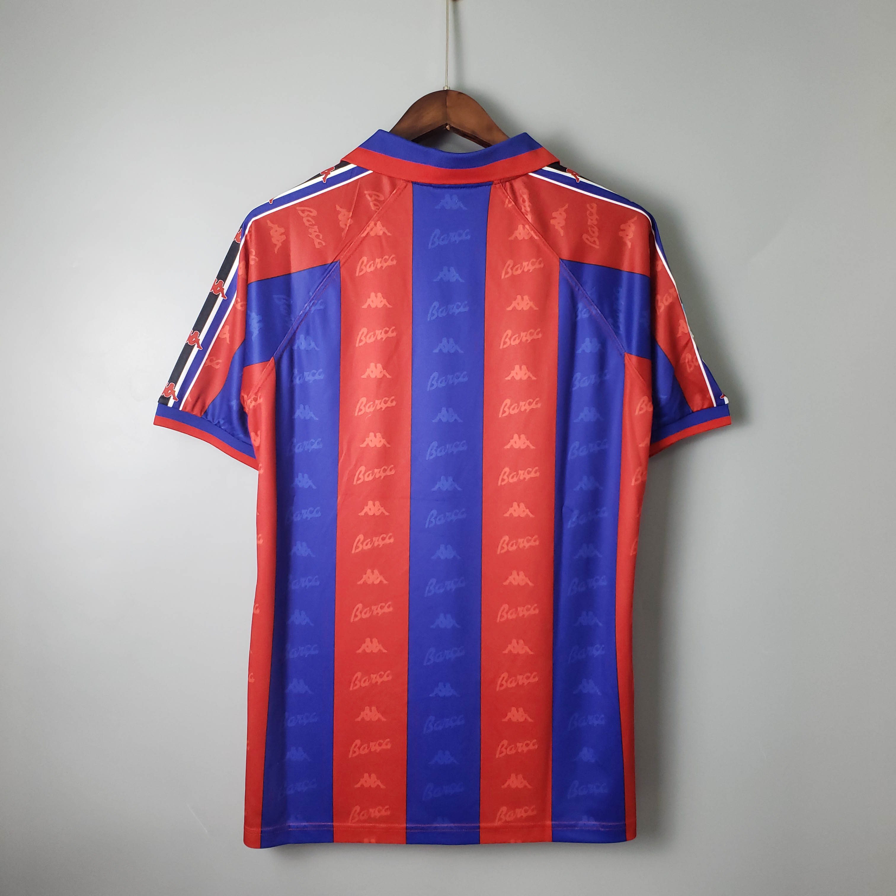 Retro Barcelona Football Shirt Home 1996/1997 1:1 Thai Quality - Image 2