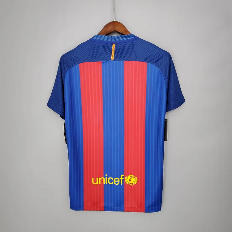 2016/2017 Retro Barcelona Football Shirt Home 1:1 Thai Quality - Image 3
